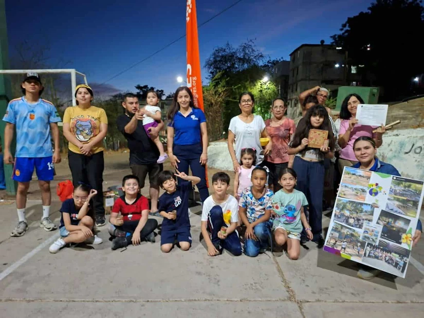 EcoAventura llega a Cañadas y fortalece la unión vecinal para transformar el Parque Cerro del Toro en sector Cañadas. Foto: Juan Madrigal