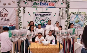 Estudiantes de Pradera Dorada barren estereotipos en Mazatlán y limpian el planeta con escoba ecológica