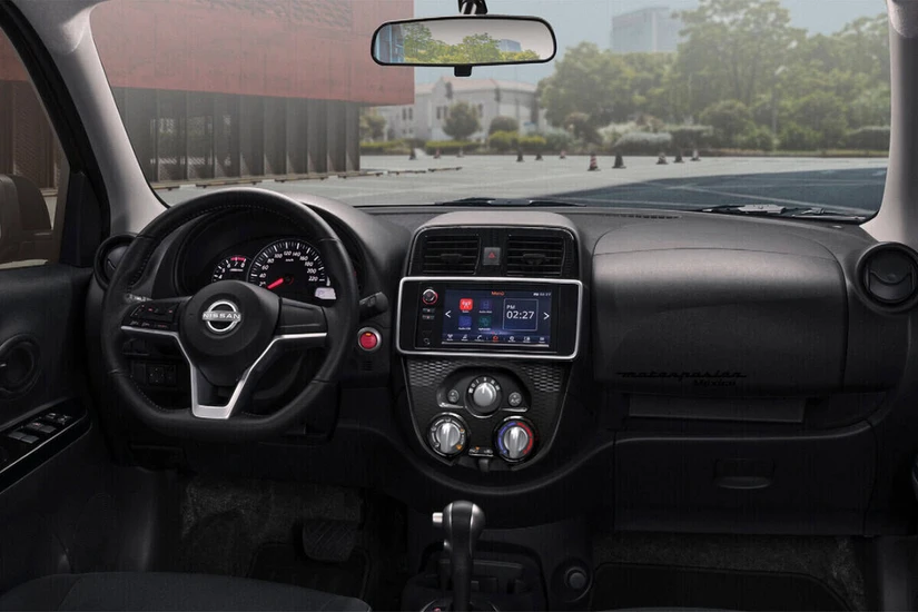 Su equipamiento cumple con lo esencial para mantener su costo accesible. Imagen: Nissan