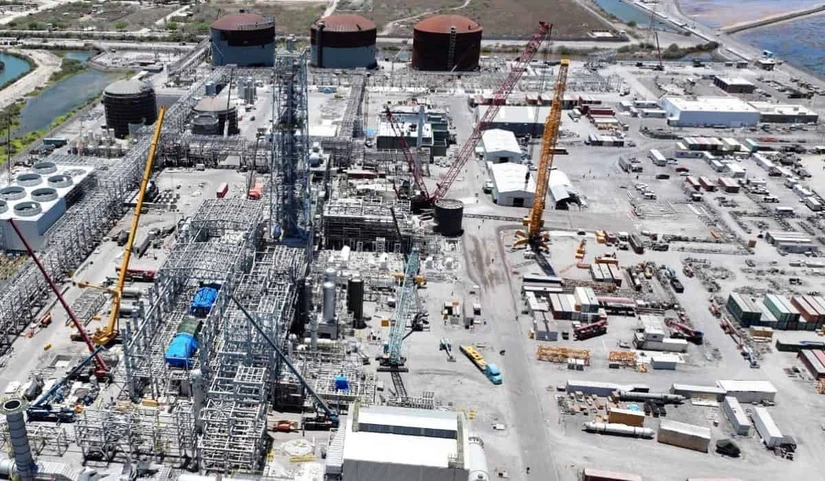 El proyecto de la planta de fertilizantes GPO en Topolobampo contempla una inversión de 1,800 millones de dólares y la generación de alrededor de 3 mil empleos directos, además de miles de empleos indirectos durante su construcción.