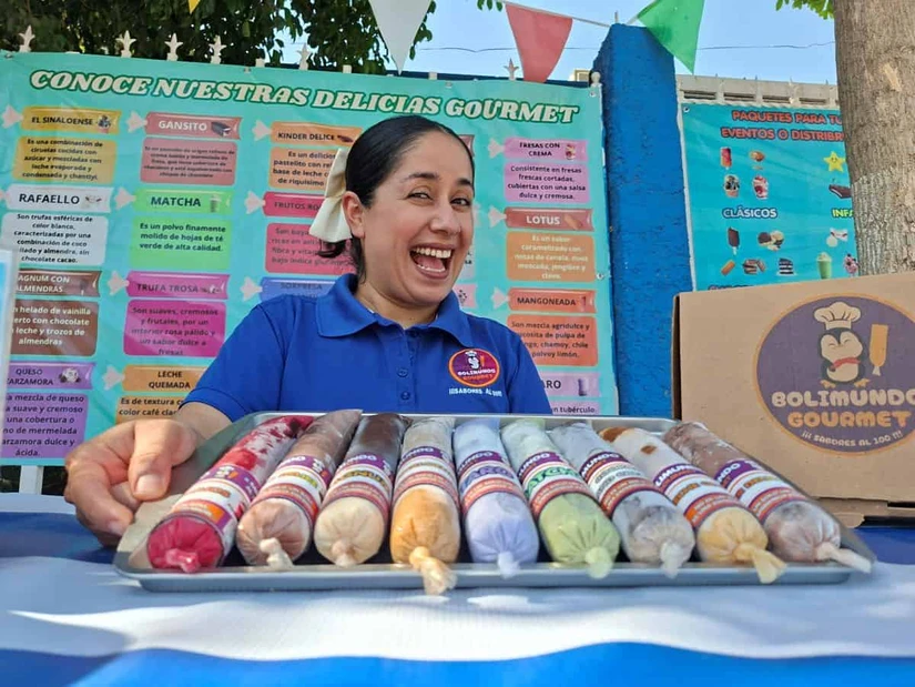 Getsemany Galeana convirtió el amor por su hijo en Bolimundo, un emprendimiento familiar que hoy refresca a Culiacán con 20 sabores gourmet y una inspiradora historia de perseverancia. Foto: Juan Madrigal