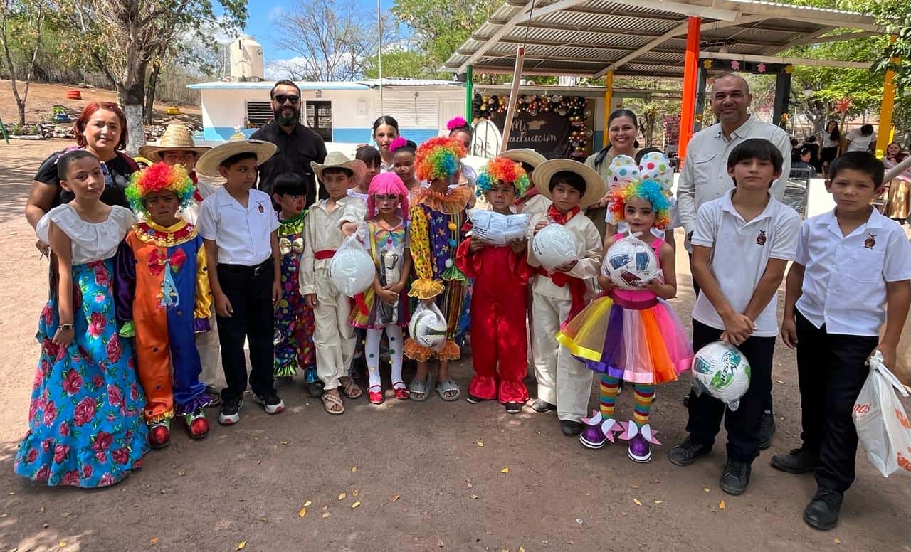 Con nuevo equipamiento deportivo, niñas, niños y jóvenes de Sanalona tendrán más oportunidades para aprender, convivir, fortalecer sus talentos y seguir construyendo sus sueños a través del deporte. Foto: Ayuntamiento de Culiacán