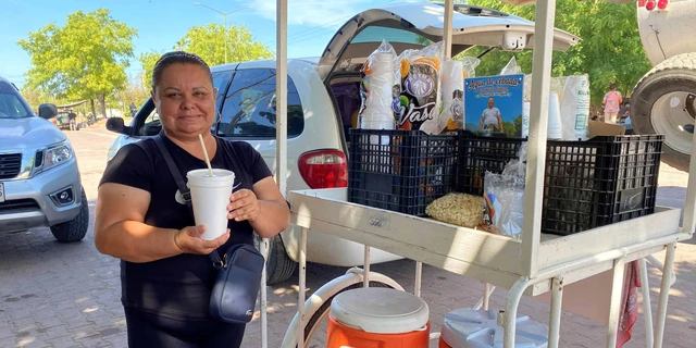 El triciclo de 70 a&ntilde;os que sigue recorriendo las calles de Coyotit&aacute;n con la misma tradici&oacute;n