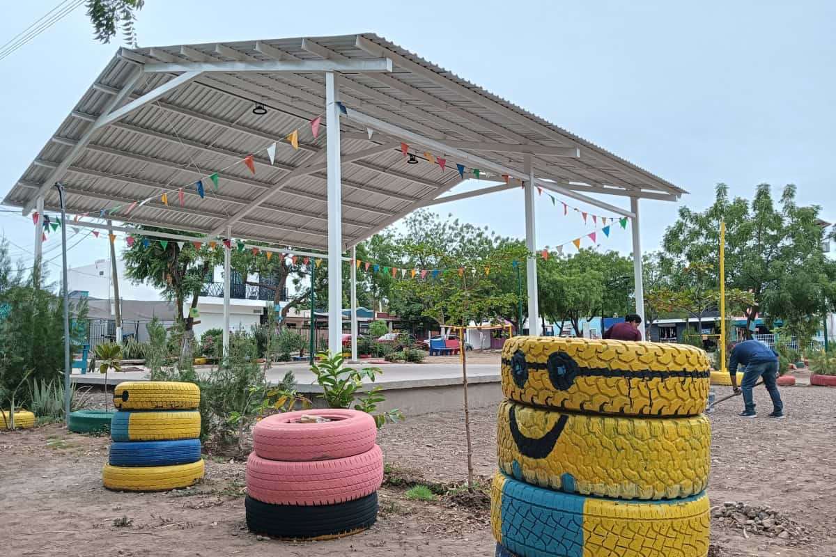 El parque de Prados del Sol en La Tundra estrena techumbre tras años de gestión vecinal. La obra fortalece la convivencia, impulsa actividades comunitarias y mejora el uso del espacio público en Culiacán.