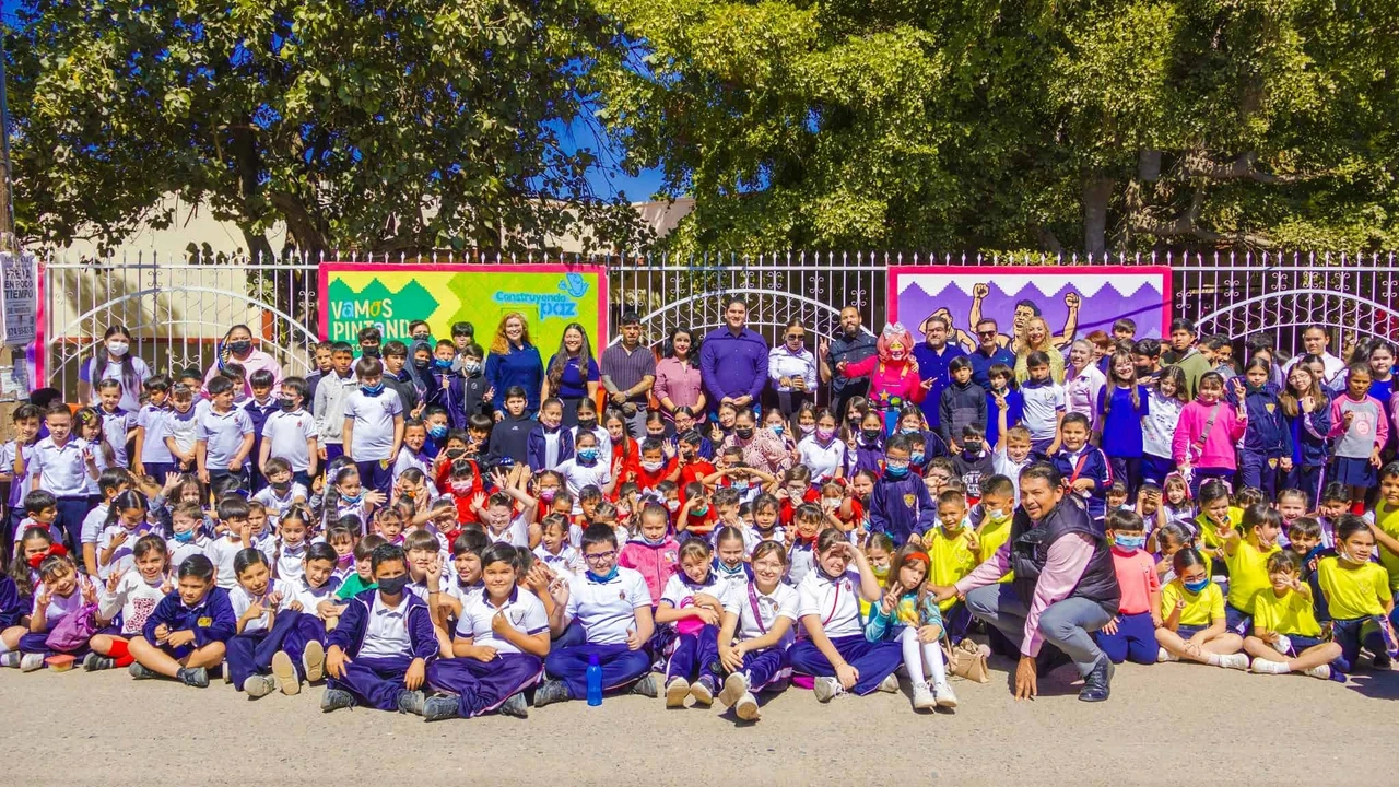 La sindicatura de Quilá participó activamente en la creación de los dos murales en los que se cuenta parte de la historia y la riqueza cultural de su comunidad y sus tradiciones