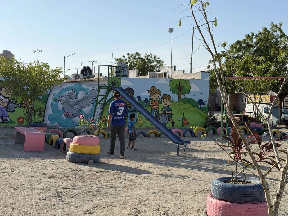 Esperanza y comunidad en el renovado parque de Pradera Dorada II en Mazatl&aacute;n