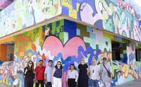 Palabras que nos unen: el mural que despert&oacute; un edificio olvidado en el coraz&oacute;n de Culiac&aacute;n