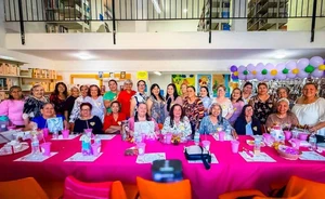 Hilos y letras: Donde se tejen historias y esperanza en el corazón social de la Biblioteca de Quilá