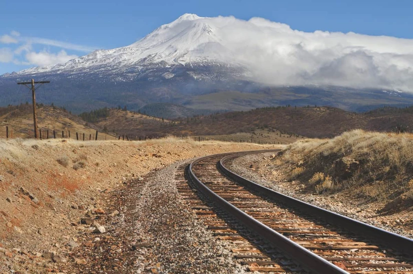 Durante décadas, el país dejó al ferrocarril relegado a un segundo plano.