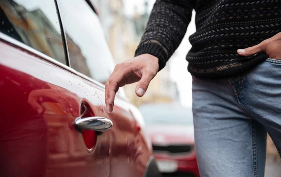 Menos despojos y mayor control: El robo de autos en Culiac&aacute;n cae un 68% y toca su punto m&aacute;s bajo