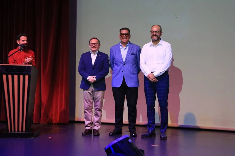 Autoridades de la UAdeO, JAP Sinaloa y Fundación Malala Academia encabezaron el evento realizado en el Teatro Lince