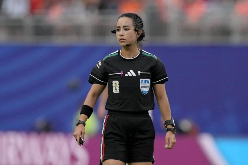 Aunque estudió Ciencia Política y Administración Pública en la UNAM, su pasión por el futbol la convertiría en árbitra profesional. Foto: Cortesía