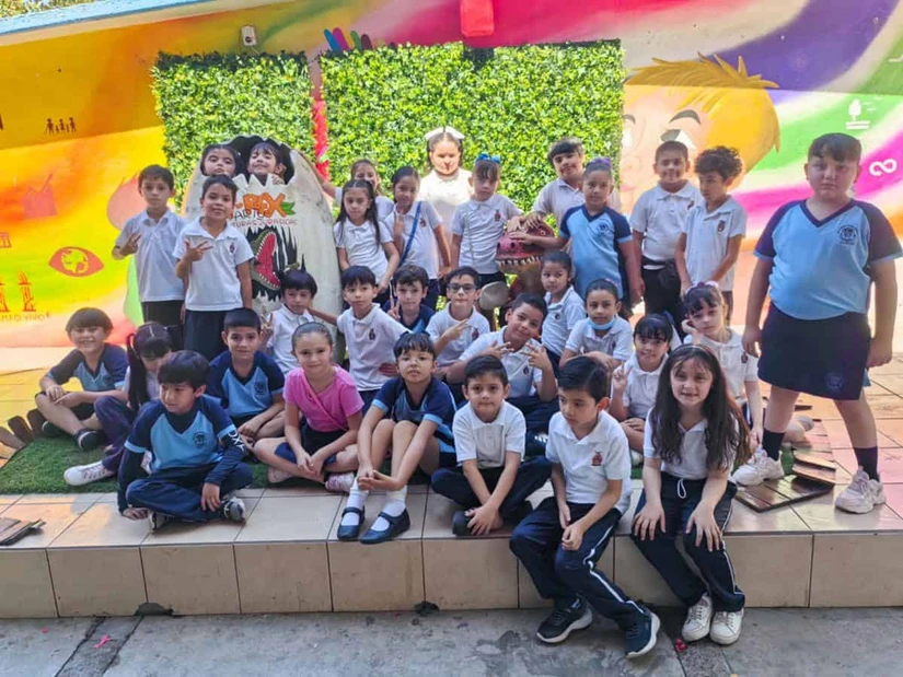 Entusiasmados, los pequeños estudiantes estuvieron dispuestos a aprender a cada momento.