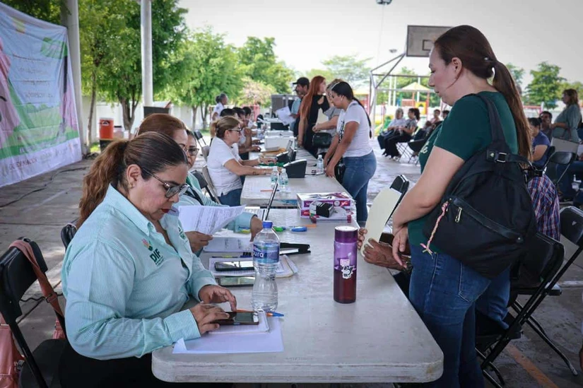 Con esta campaña, las familias podrán obtener gratuitamente documentos que abren el acceso a educación, salud y programas sociales. Foto: Cortesía/TBN