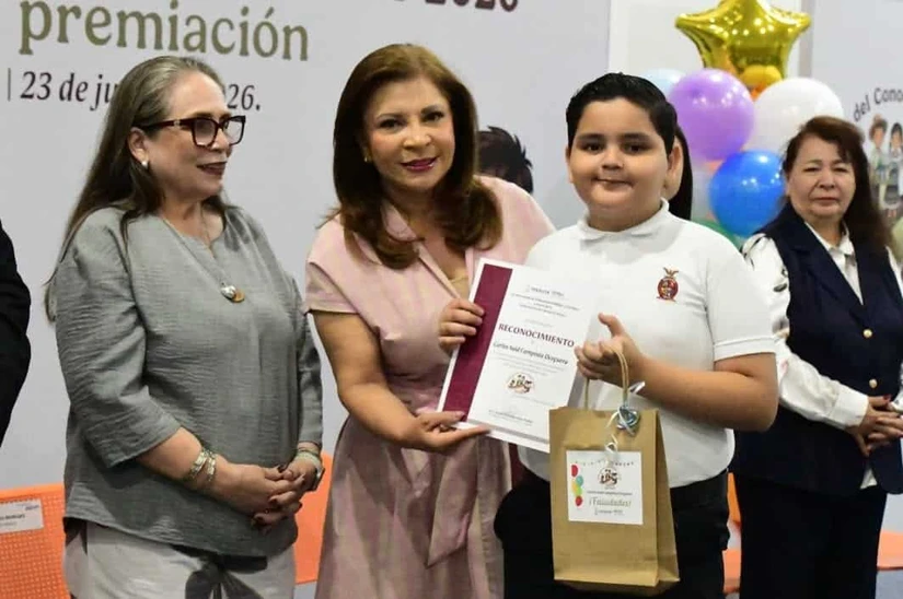 La SEPyC distinguió a las y los 27 mejores estudiantes de sexto grado de primaria, quienes representan el talento y el esfuerzo académico de Sinaloa. Foto: SEPyC 