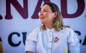 Mientras gobernaba Sinaloa, llegó el momento que le cambió la vida: nació la hija de Yeraldine Bonilla