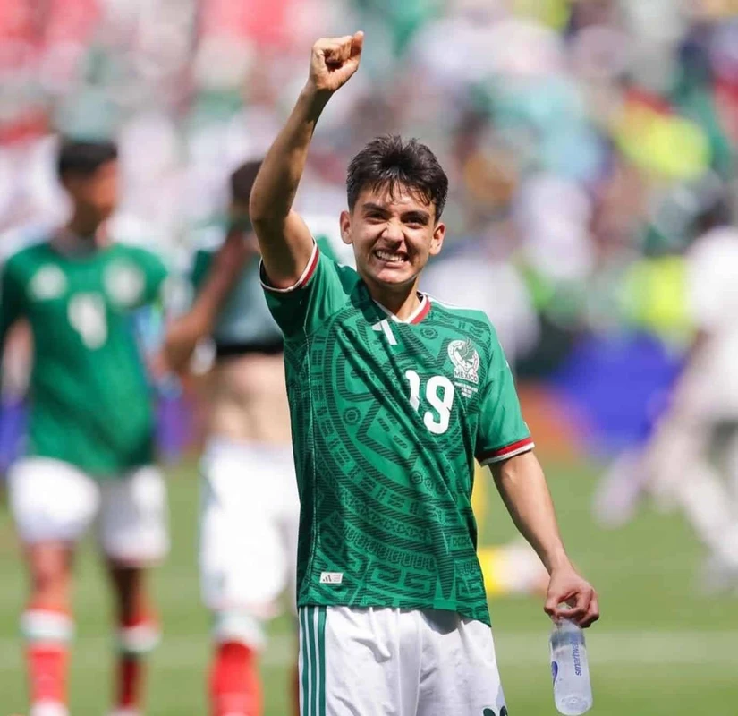 De cuánto es la clausula de penalización  de Gilberto Mora si sale de Xolos. Foto: Instagram