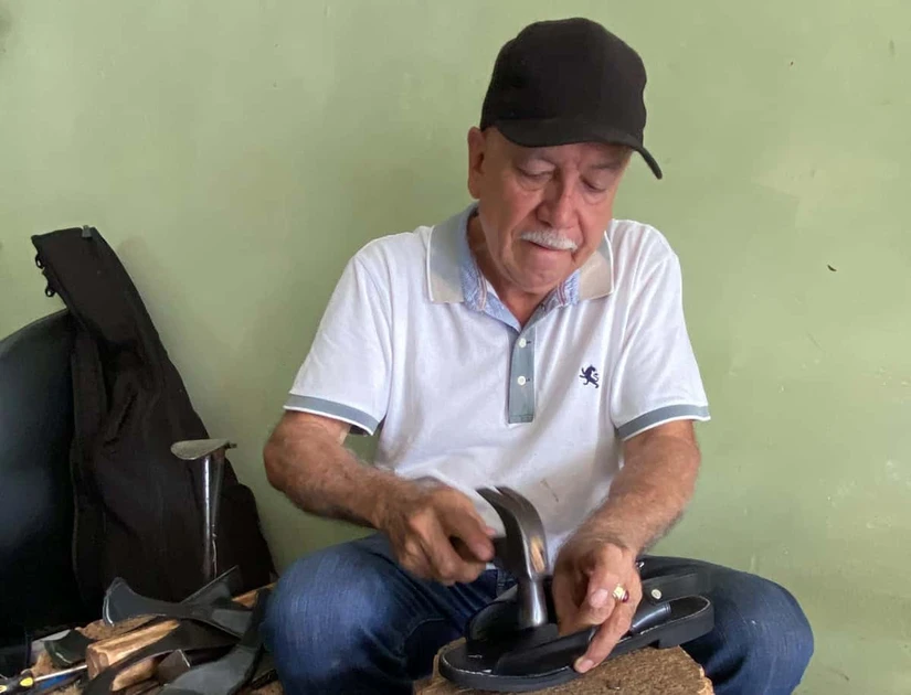 Los huaraches cosaltecos son toda una tradición en Cosalá, son duraderos y cómodos