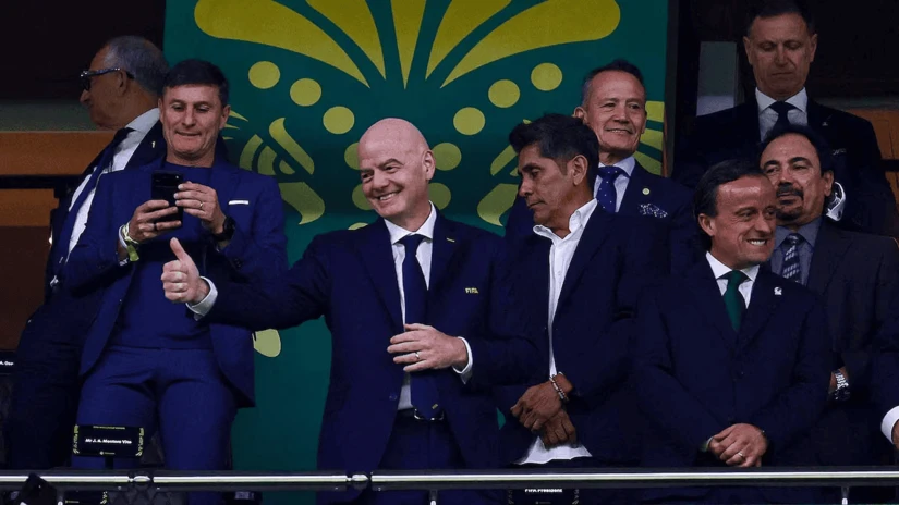 Campos compartió espacio con Infantino. Foto: Cortesía