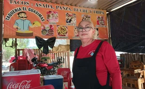 Adela y su Taquería El Guásimas: 25 años de sabor y constancia en Loma de Rodriguera, Culiacán