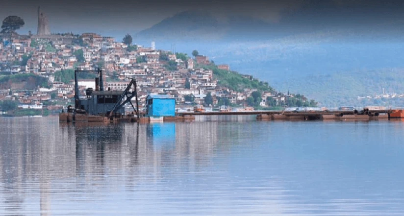 Se hará un saneamiento del Lago de Pátzcuaro. Foto: Cortesía