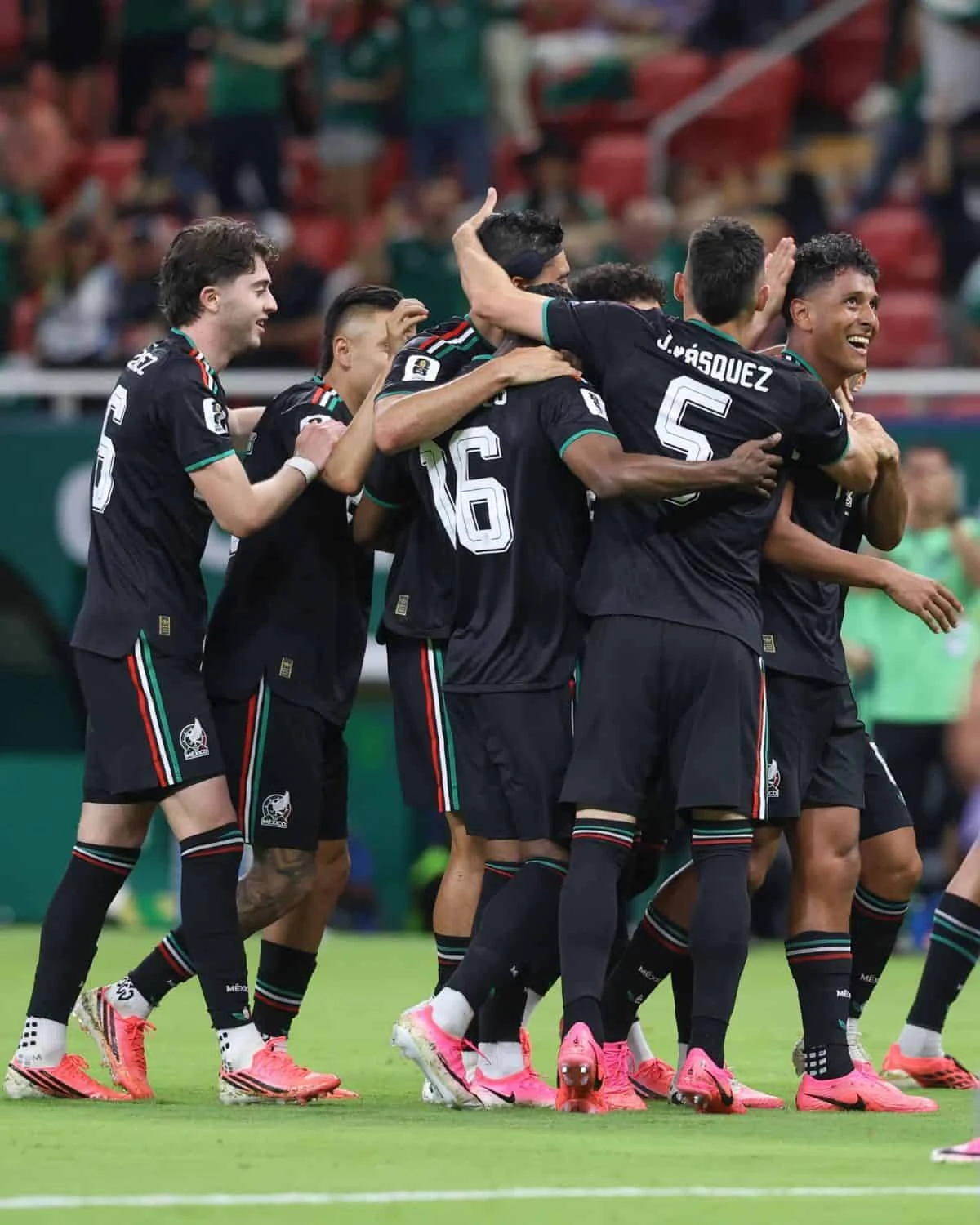 Si México le gana a Inglaterra, le pagaría la FIFA más de 331 millones de pesos. Foto; Cortesía