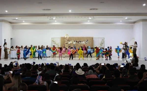 María Eugenia Miyazaki encabeza la clausura del jardín de niños Fernando Chávez Corrales en Elota