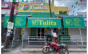 De un local de 4x4 a la tercera generación del negocio familiar: Juana Ochoa y el legado del “Súper Tulita” en Costa Rica