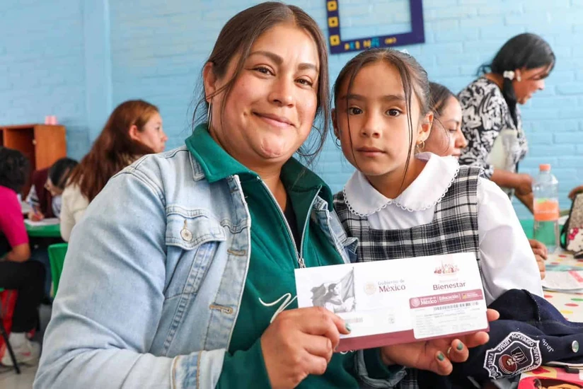 Beca Rita Cetina de primaria cuántos pagos realizará al año. Foto: Cortesía