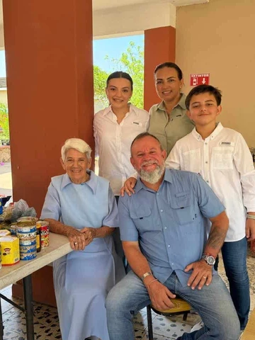 Más que víveres, esperanza: el gesto que ilumina a la Ciudad de los Niños en Mazatlán