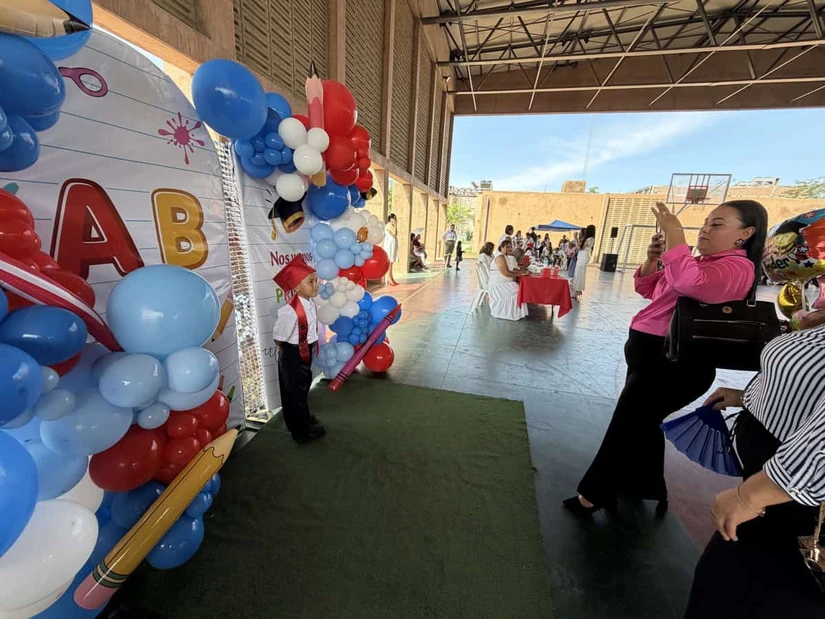 Más de cien alumnos del preescolar Federico Froebel se graduaron y están listos para iniciar una nueva aventura en la primaria