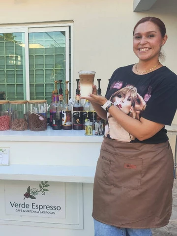 Cecilia Zazueta convirti&oacute; su amor por el matcha en un nuevo espacio para so&ntilde;ar desde la Obrero Campesino