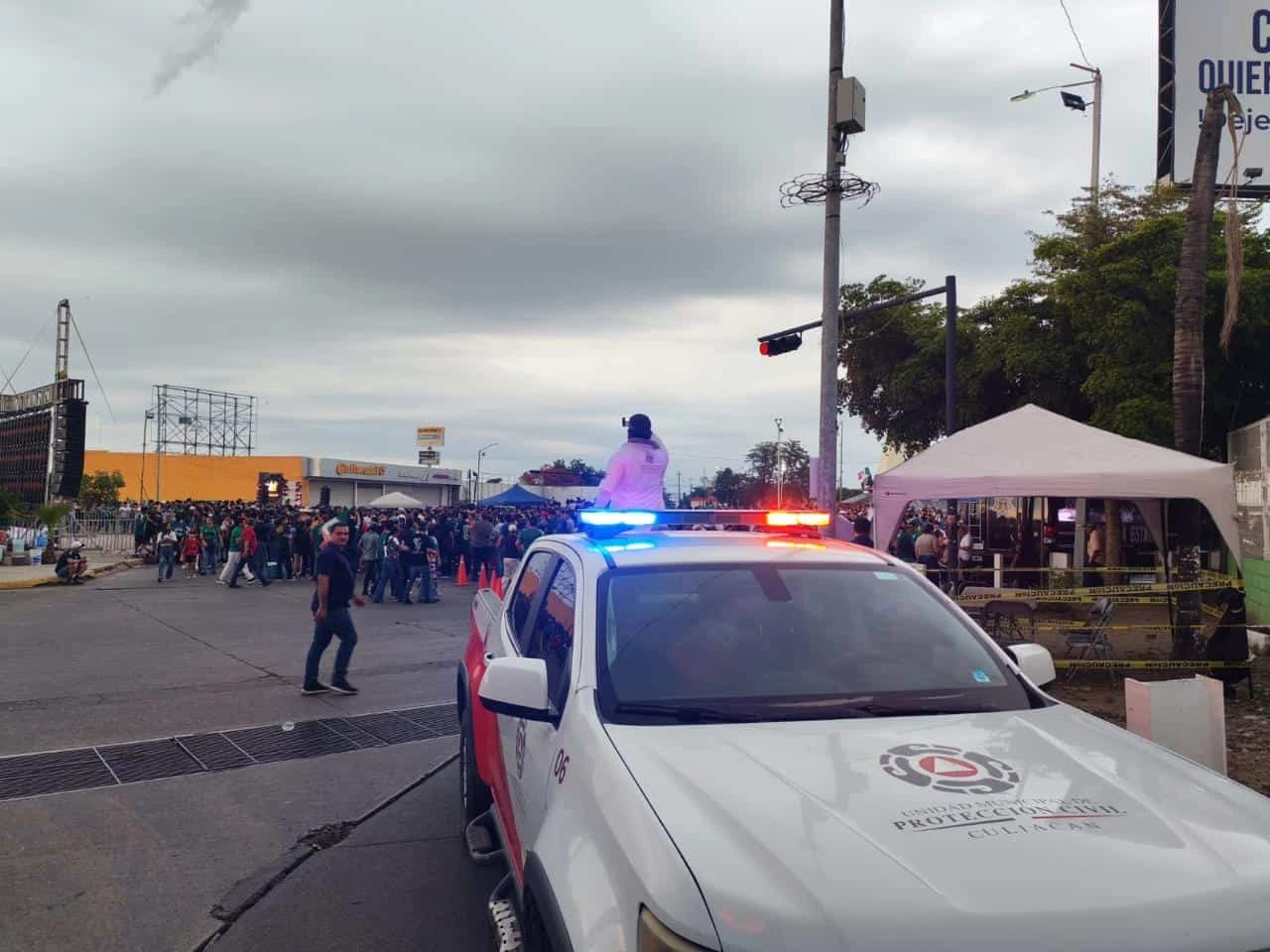 La ciudadanía atendió las recomendaciones de seguridad y celebró con civilidad, contribuyendo al saldo blanco del operativo.