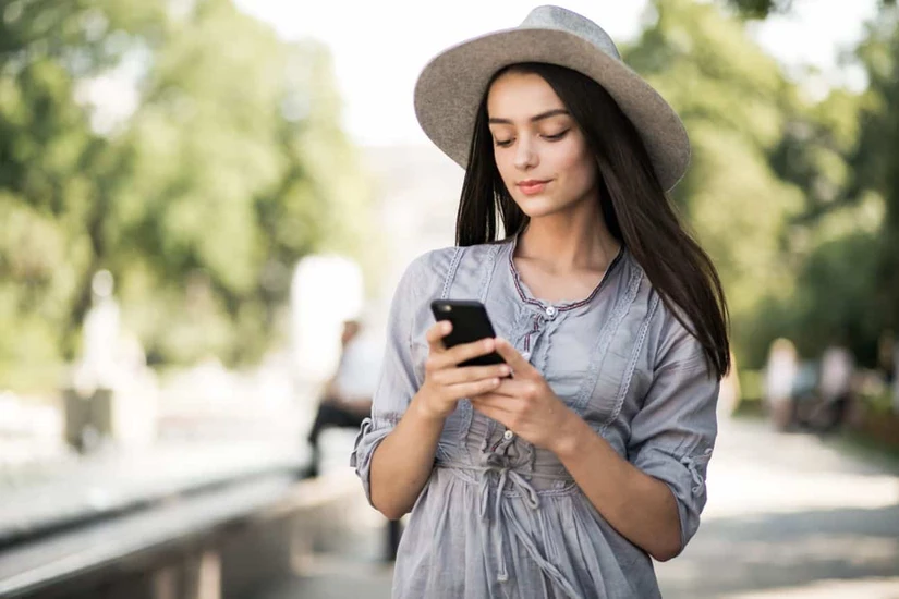 Así puedes eliminar archivos desde WhatsApp. Foto: Magnific