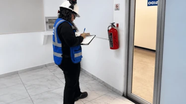 María del Rosario Altamirano rompe barreras y destaca en la seguridad industrial en Escuinapa, Sinaloa