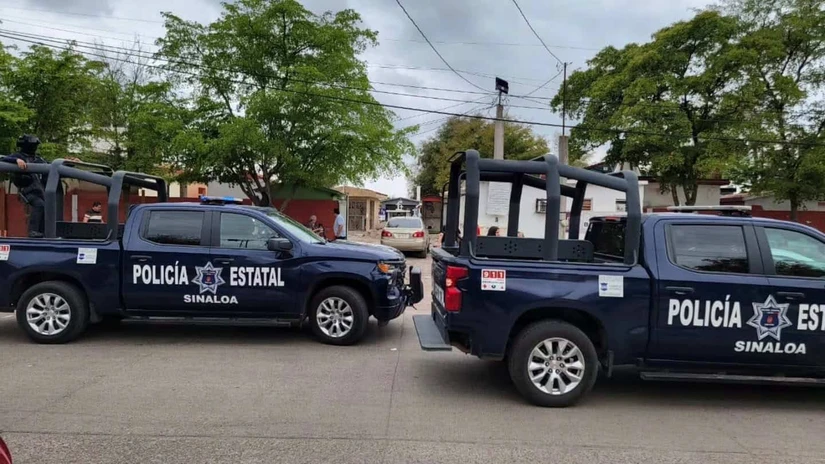 Autoridades locales también participaron en el operativo en Culiacán, Sinaloa, que dejó 4 detenidos. Foto: Cortesía