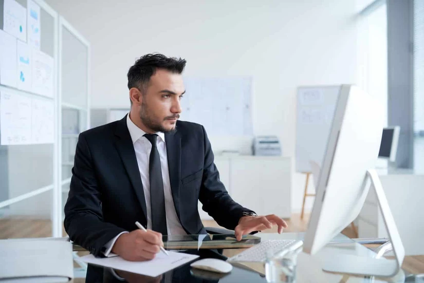 Cualidades que se buscan en un CEO. Foto: Magnific