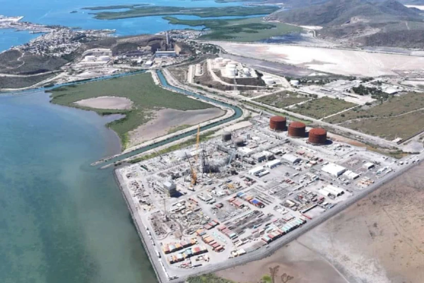 Inversión de 1,800 millones de dólares: La planta de fertilizantes registra un avance cercano al 80% y prevé producir 800 mil toneladas anuales de amoniaco.