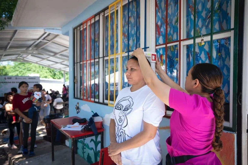 Jornada de Salud beneficia a familias de El Sifón, La Nanchi y La Boca de Mojolo. Foto: Ayuntamiento de Culiacán