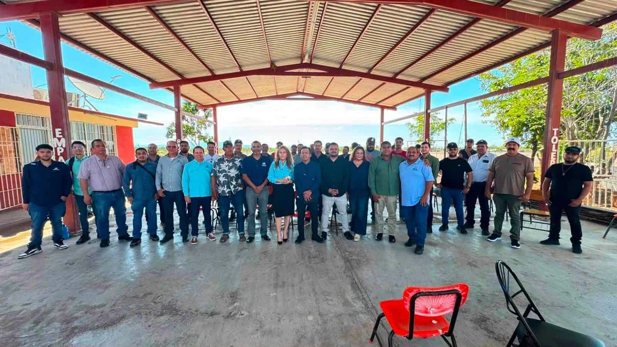 María Eugenia Miyazaki participó en el Taller Teórico-Práctico de Elaboración de Alimento Predigerido para Camarón, realizado en coordinación entre Elota y Culiacán.
