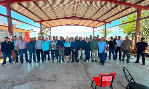 Productores de Elota mejoran su producción de camarón con capacitación Productores de Elota mejoran su producción de camarón con capacitación