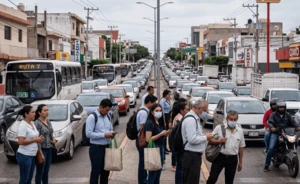 ¿Cómo influyen las rutinas laborales en el tráfico y la movilidad urbana?