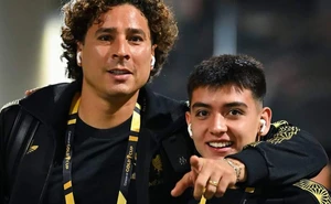 Gilberto Mora sorprende a Memo Ochoa con tierna felicitación: Te quiero mucho