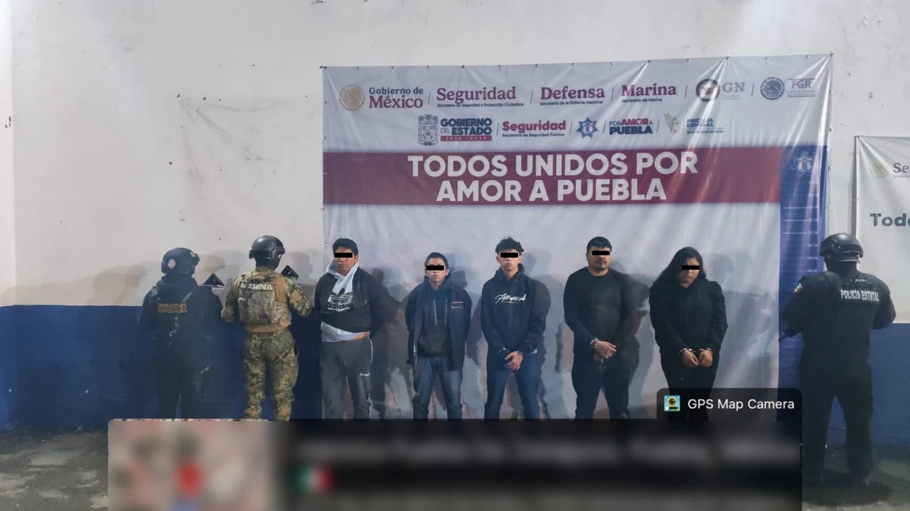 Así fue el operativo que llevó al aseguramiento de dos pipas con gas LP en Tecamachalco.