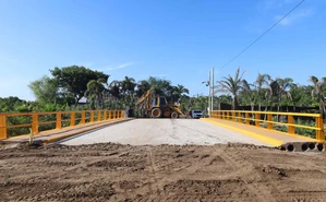 Reabren puente de San Pedro, Navolato; mejora el paso diario de estudiantes, productores y familias