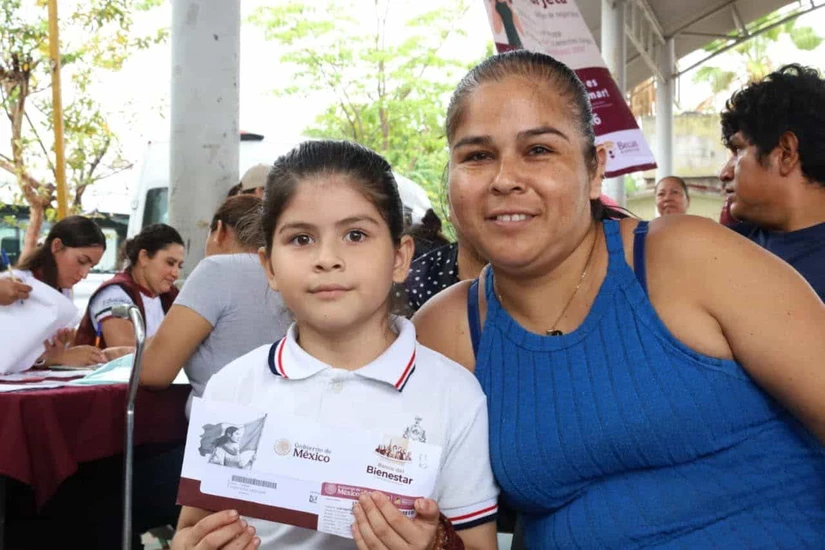 Beca Rita Cetina de primaria será depositada en agosto. Foto: Cortesía