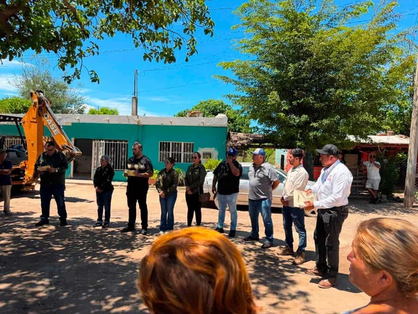 La pavimentación de la avenida Heriberto Jara brindará mayor seguridad y mejores condiciones de movilidad a los habitantes de Piaxtla de Abajo.