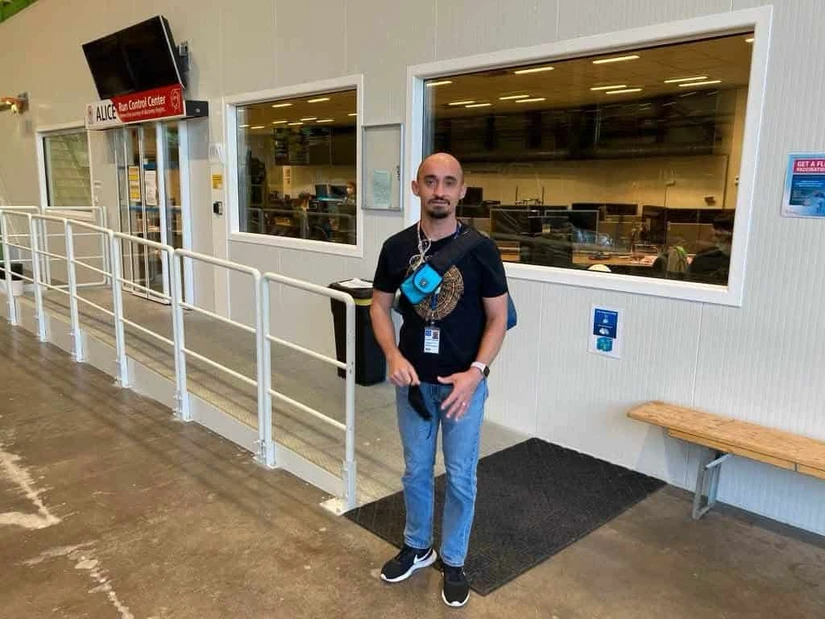 El docente de la UAS durante su estancia en el Centro Europeo para la Investigación Nuclear (CERN), donde colabora con científicos de distintas partes del mundo. Foto: UAS