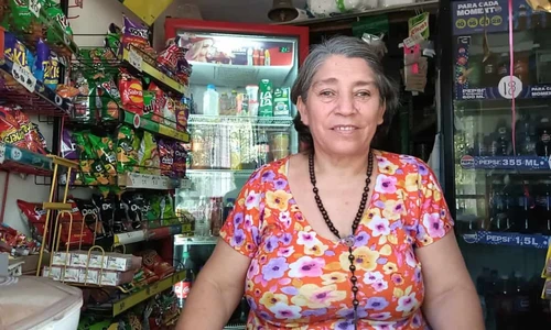 Doña Yoli: La mujer que venció al cáncer y convirtió su abarrote en un refugio de esperanza en Culiacán Doña Yoli: La mujer que venció al cáncer y convirtió su abarrote en un refugio de esperanza en Culiacán
