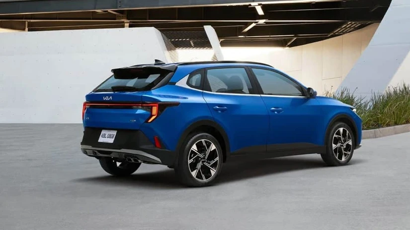 Kia K3 Hatchback 2027. La carrocería de cinco puertas se ofrece en cuatro versiones, de $358,600 a $477,900 pesos.